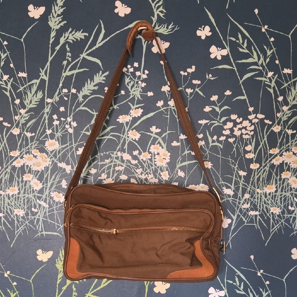 Vtg Pegasus Messenger Bag with Leather Accents